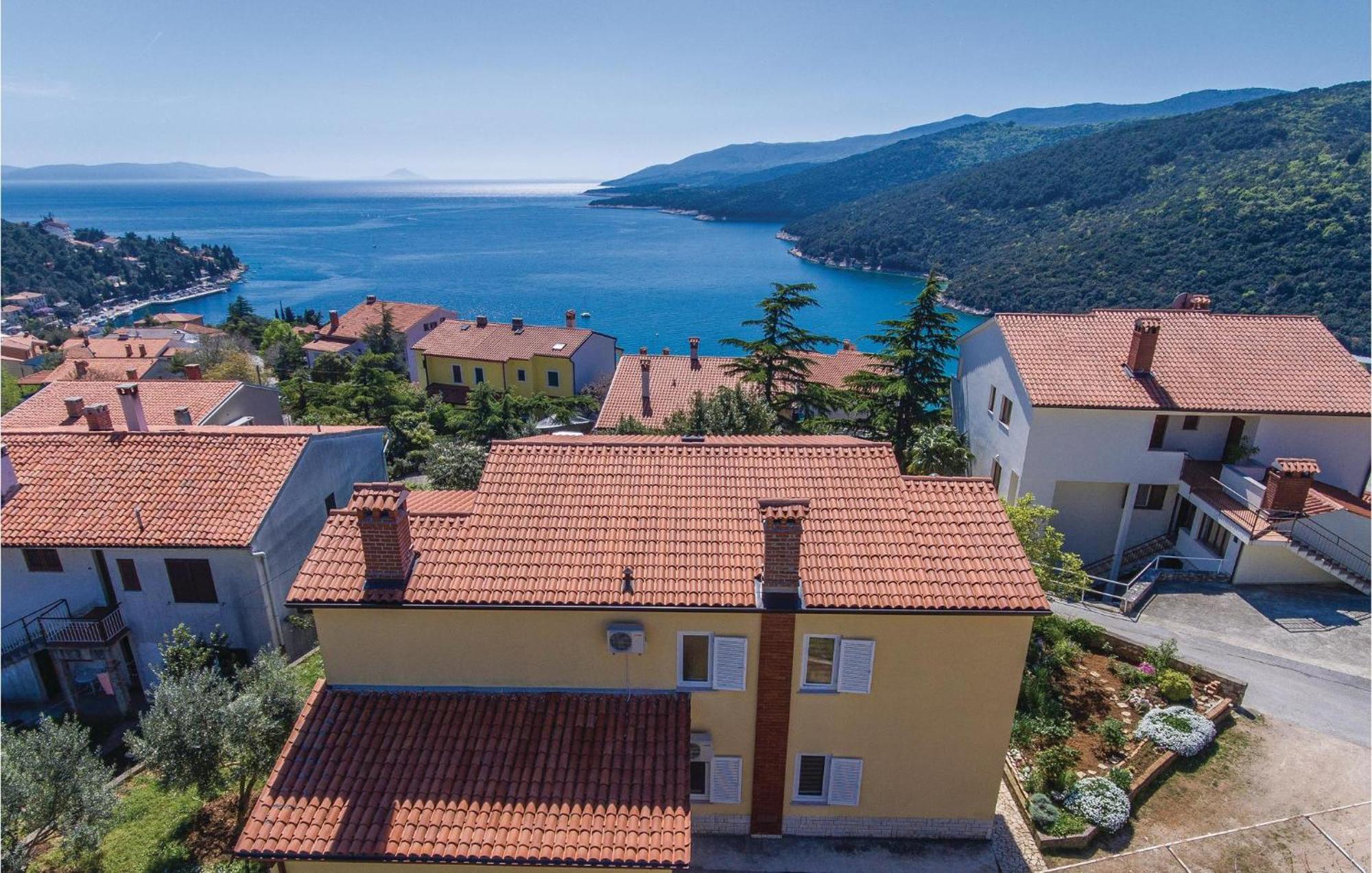 Amazing Apartment In Rabac With Wifi Rasa Екстер'єр фото